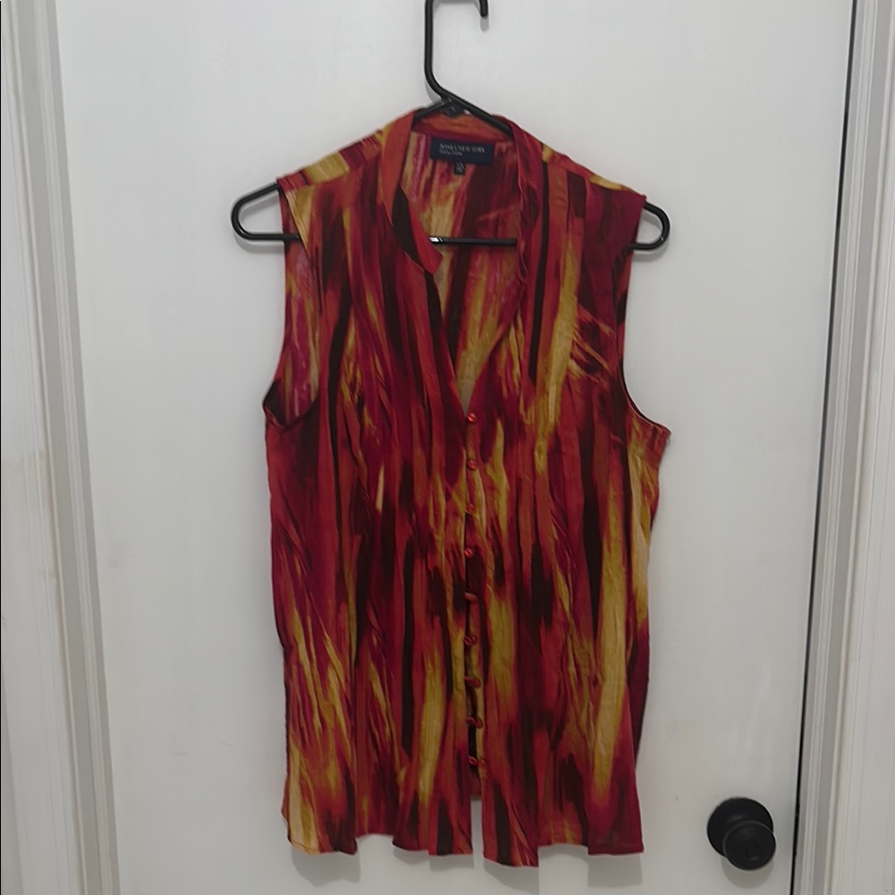 3/10 Jones New York Button Down